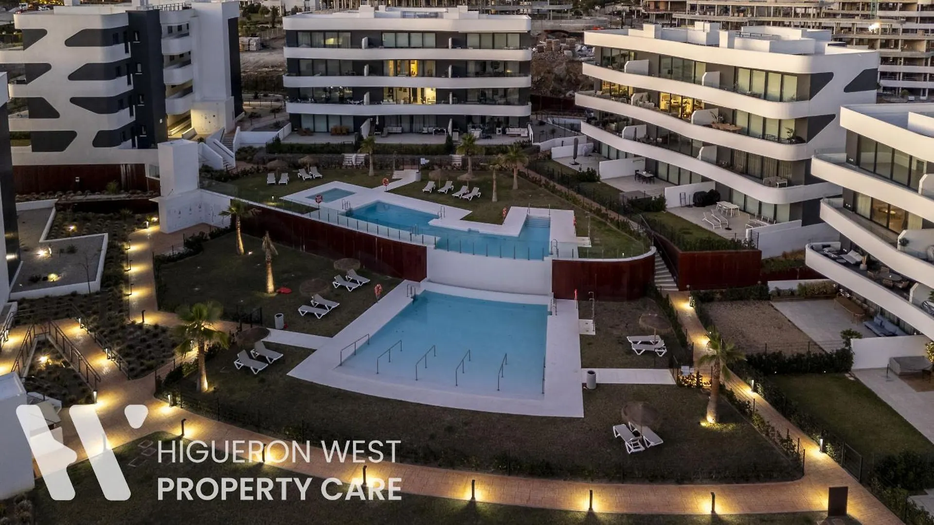 Higueron West Property Collection - The Poolview Terrace By Hwpc Fuengirola Apartment